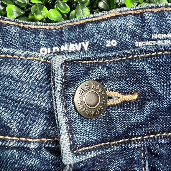 OLD NAVY | Denim Skirt - Picture 8 of 10